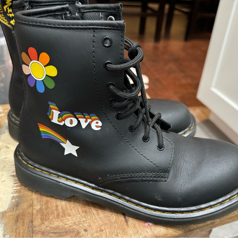 Dr. Marten love boots. Womens size 7.